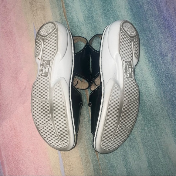 Finn Comfort women's gomera sandal in ATLANTIC size US 9 / EU 40 - Picture 9 of 10